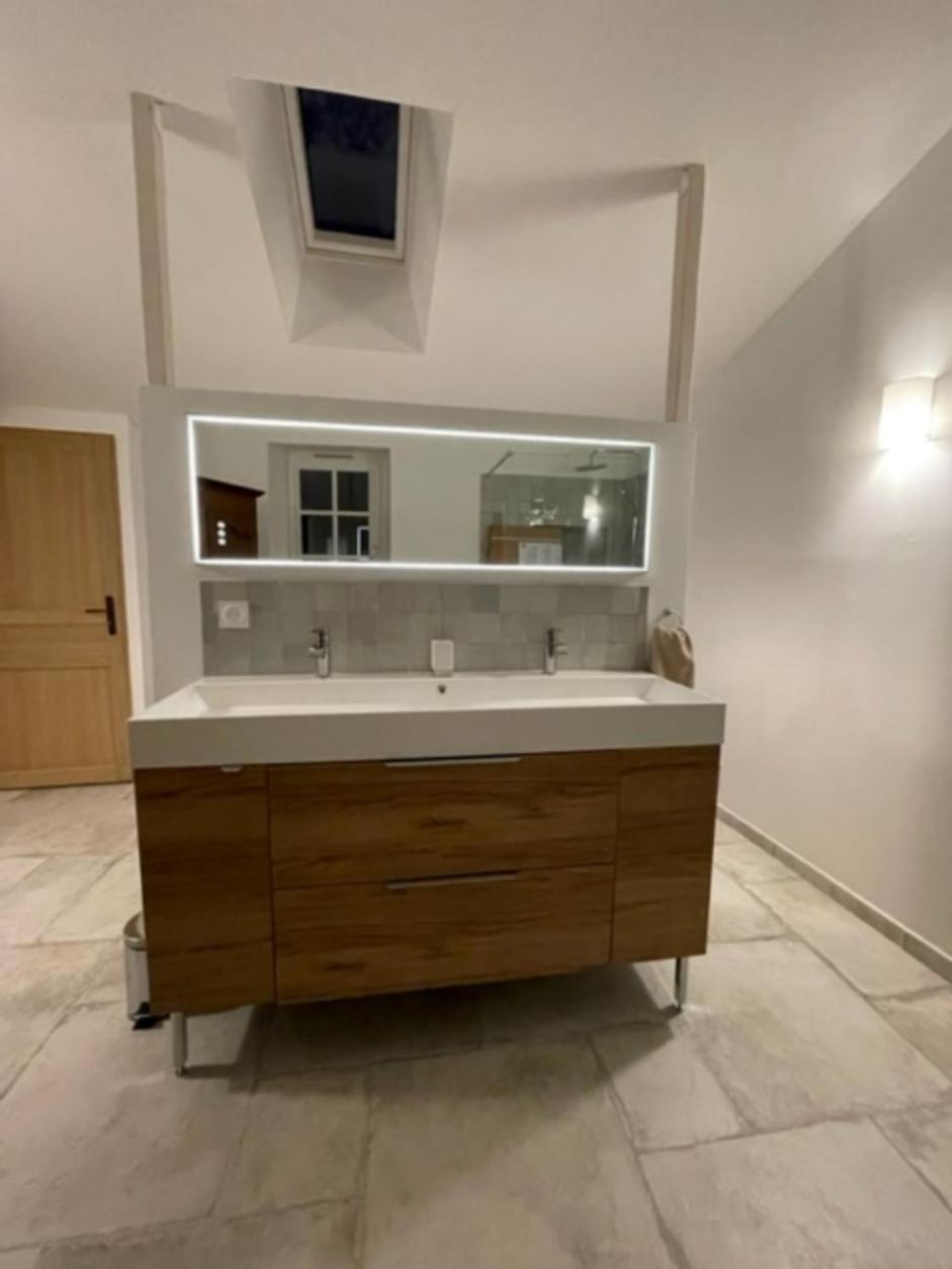 Sur La Founintrouze Holiday home Fabrezan